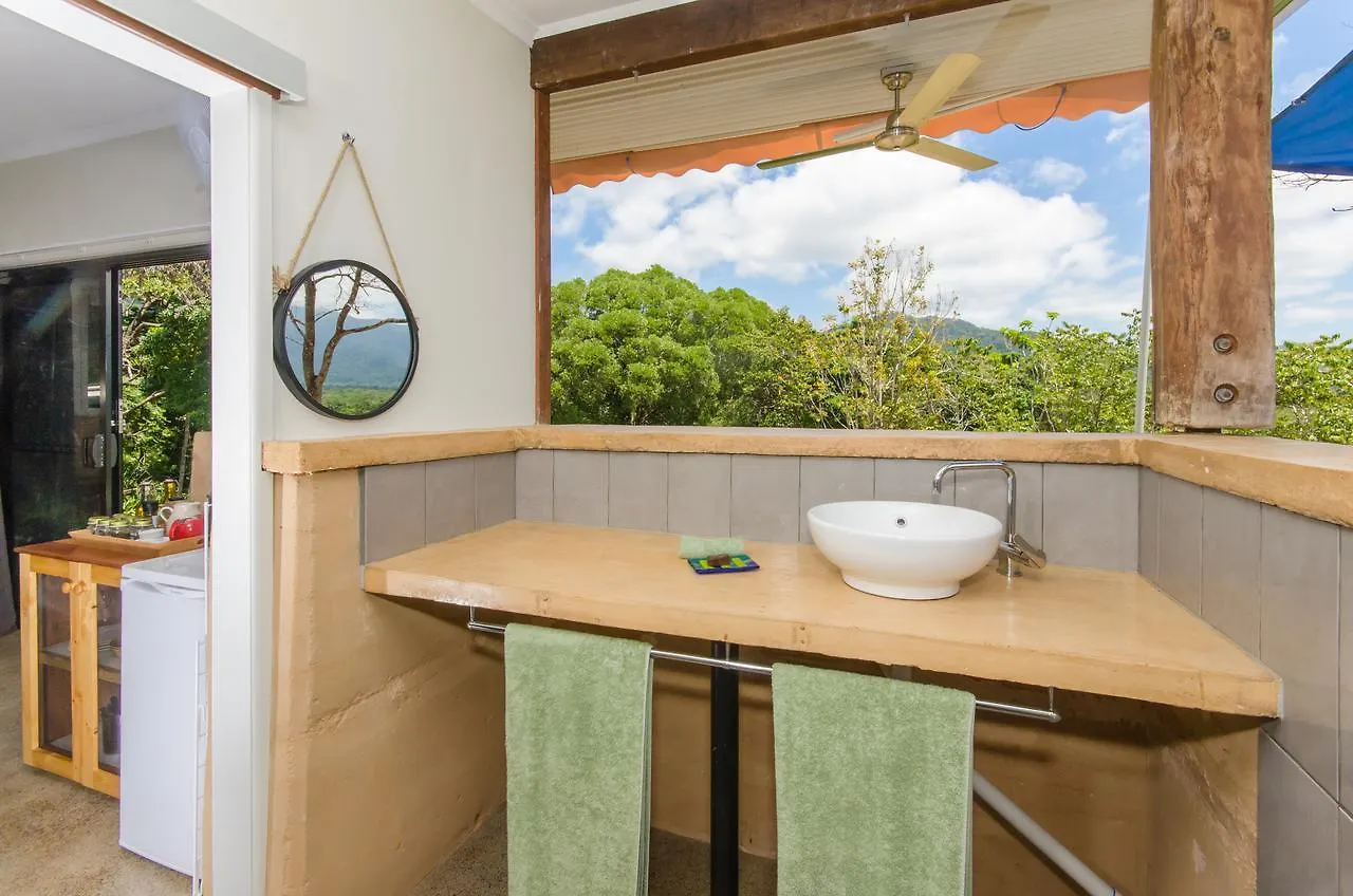 Wompoo Eco Retreat Bed & Breakfast Cow Bay