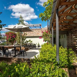 Longreach Most Central Motel Hotel