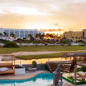 Modern Aruba Hotel Noord